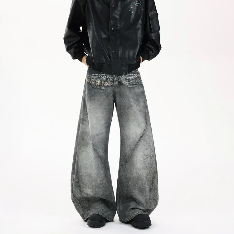 美式复古腰带印花牛仔裤男女秋季高街痞帅宽松廓形设计感弯刀裤子