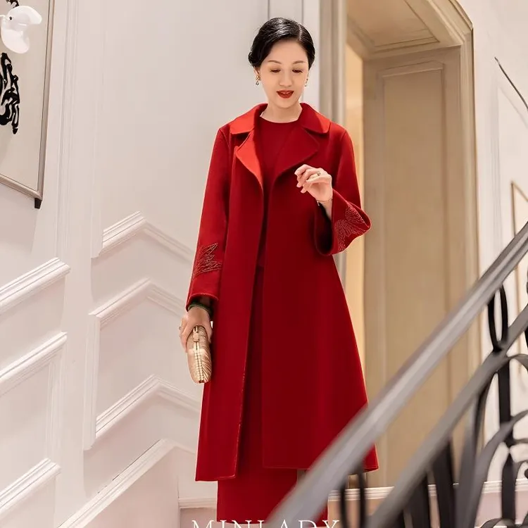 喜婆婆婚宴礼服毛呢外套女秋冬2025新款气质高端羊毛呢子红色大衣