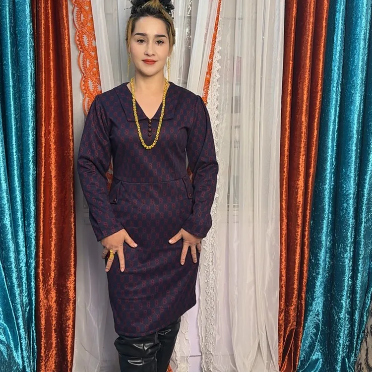 2025 新款气质连衣裙