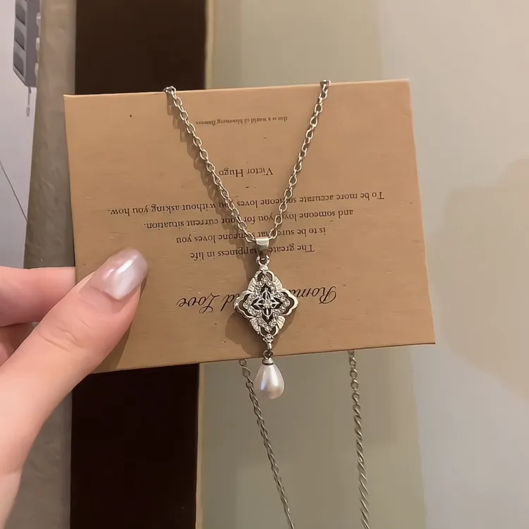 合金项链 菱型项链女轻奢小众ins气质高级感吊坠精致锁骨链