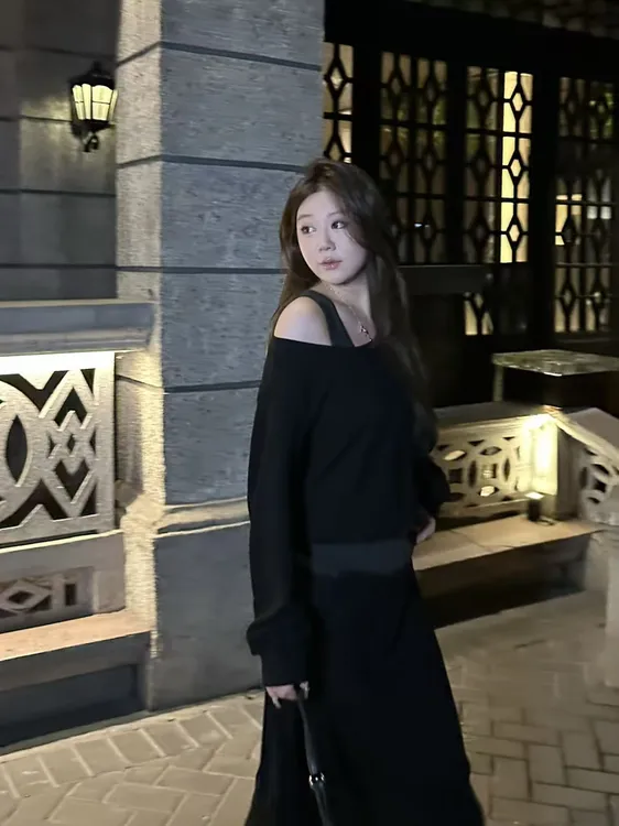 琪琪怪怪大码女装【慵懒公式】时尚露肩假两件上衣+半身裙T17707QD