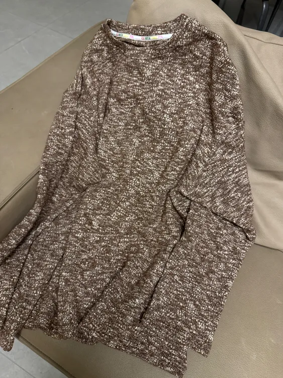 <27和yy家STUDIO>花织宽松咖色上衣