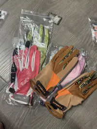 女款手套  秋冬保暖