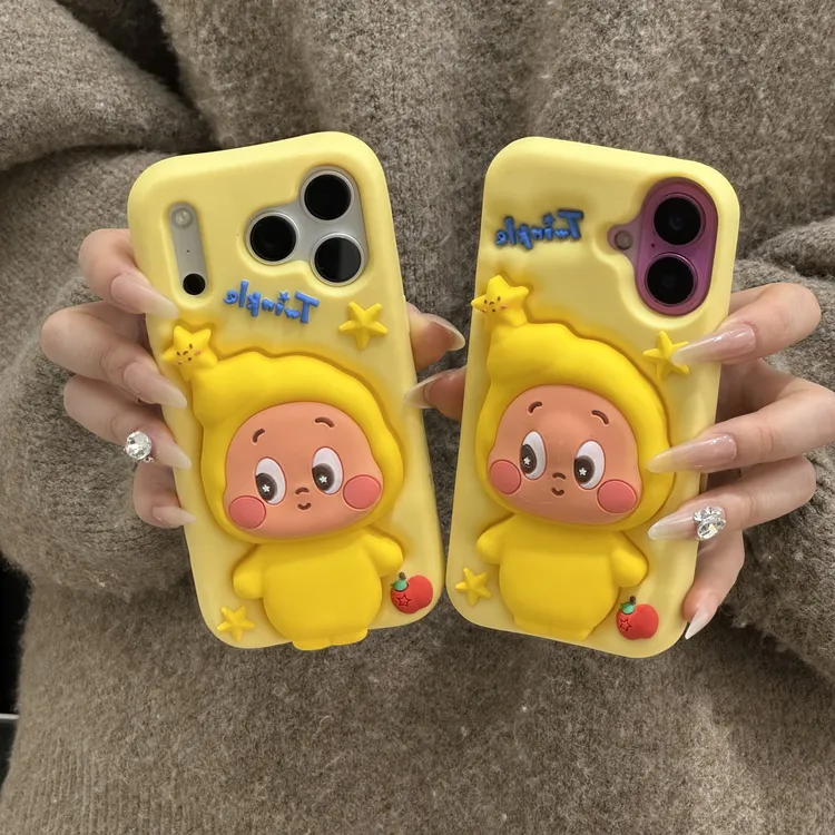 欧克里里卡通公仔支架适用苹果16/17promax手机壳15/14硅胶13软壳