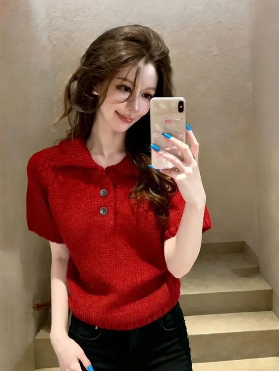 2025冬季新款韩系设计感polo领纽扣短袖毛衣女气质叠穿针织衫上衣