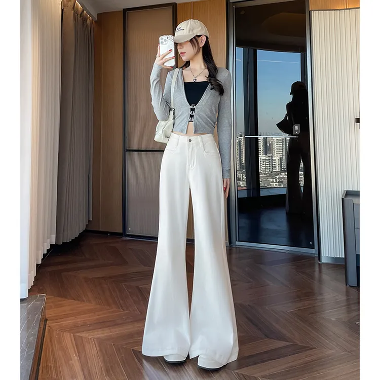 白色微喇牛仔裤女春季高腰显瘦阔腿遮肉弹力垂感不贴腿拖地裤