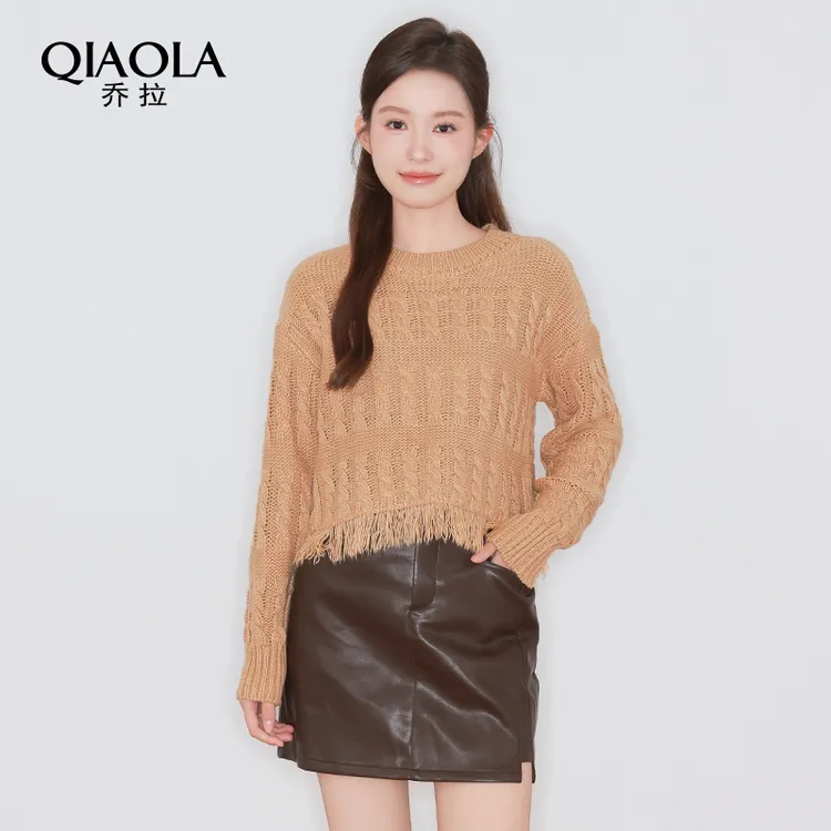QIAOLA/乔拉【燕麦暖咖】秋季螺纹流苏毛织圆领PU皮A版时尚套装预售