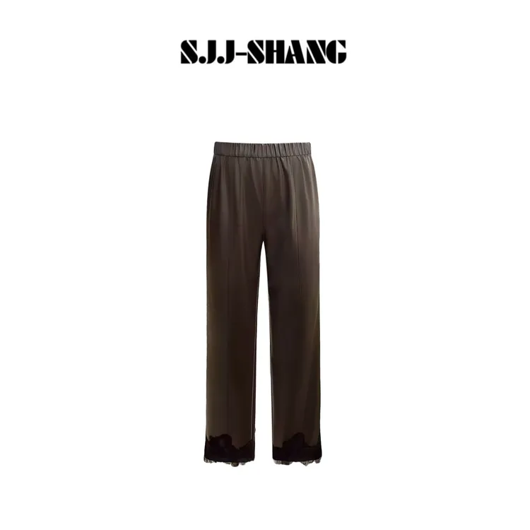 SJJ-SHANG【可可蕾丝裤】25蕾丝拼接精致镂空花纹皮感裤子q135604p
