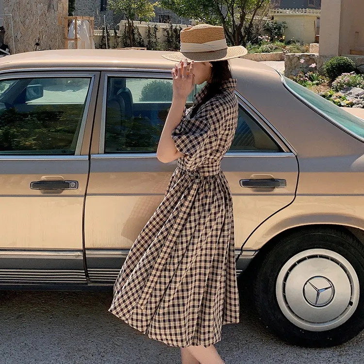 ZB060-6611夏法式复古显瘦格子连衣裙2025春季新款女韩系气质轻奢