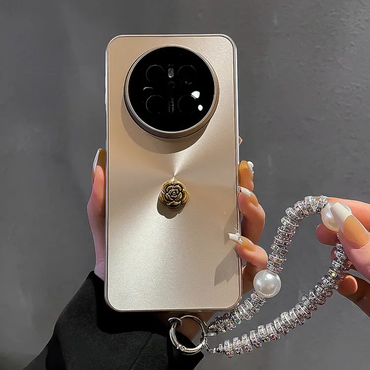 潮多米适用华为mate70手机壳新款女mate70pro网红mate70air镭射壳