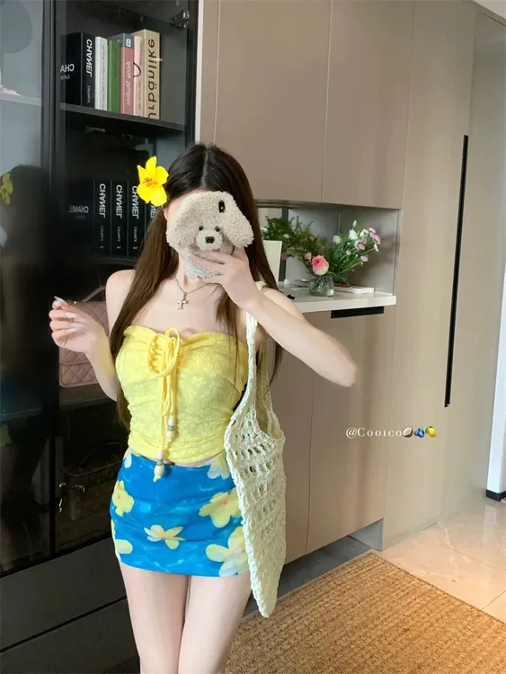 2025新款泳衣女分体比基尼三件套ins黄色纯欲风辣妹性感海边度假