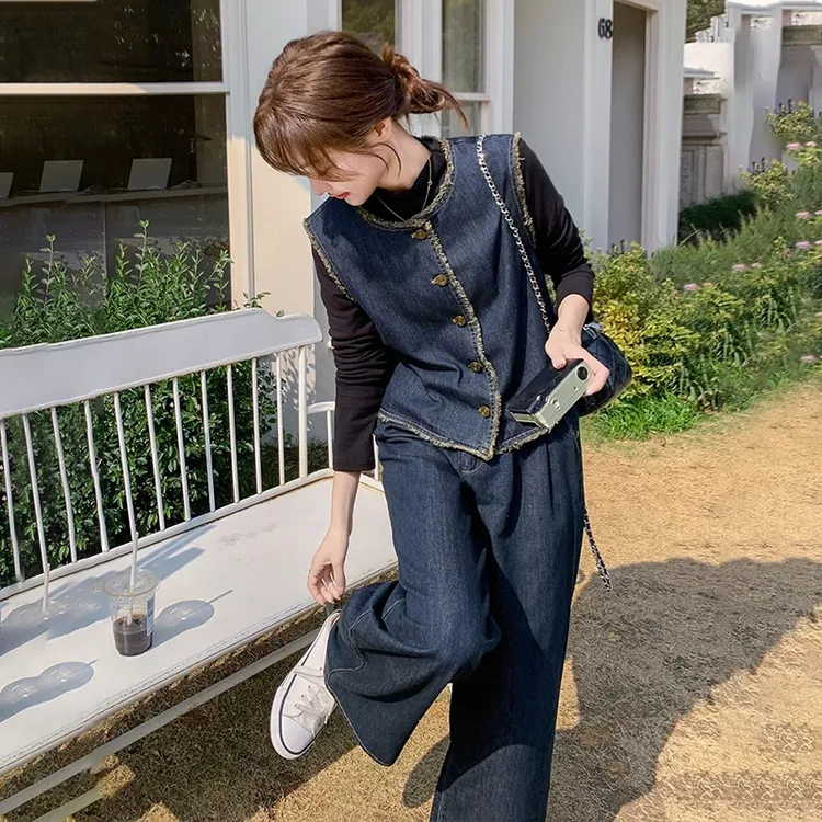 港风复古牛仔三件套女2025春季新款设计感马甲打底衫阔腿裤套装