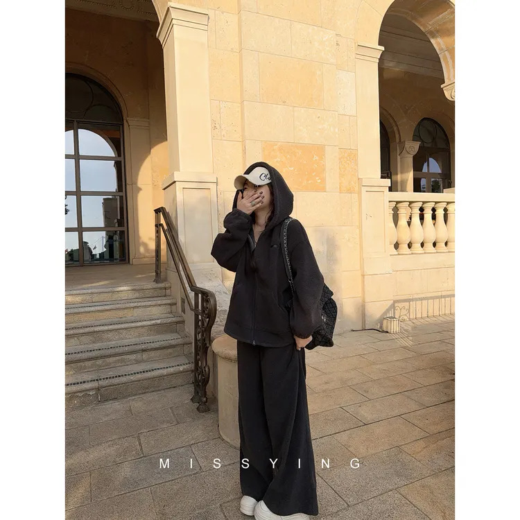 应小姐【逃离计划】微胖大码秋冬显瘦宽松休闲百搭款连帽卫衣+长裤