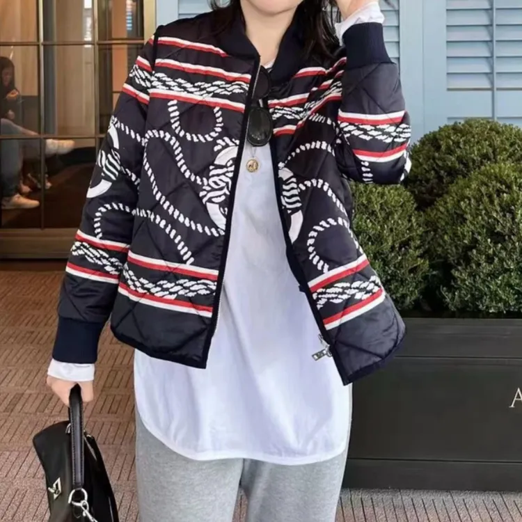 现货2025宽松休闲棒球服轻薄棉服女款洋气冬天冬天冬季穿搭