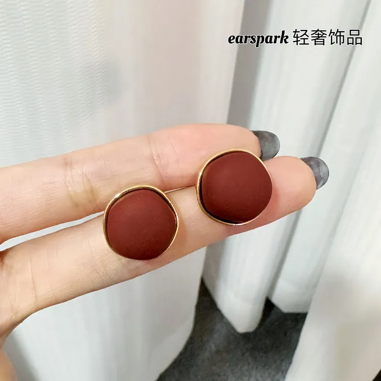 EarSpark 铜合金耳饰 红色耳钉树脂轻奢耳饰港风精致大气休闲百搭