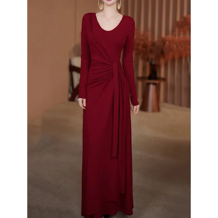 轻奢高级感红色收腰包臀长裙女2026春季新款优雅小香风长袖连衣裙