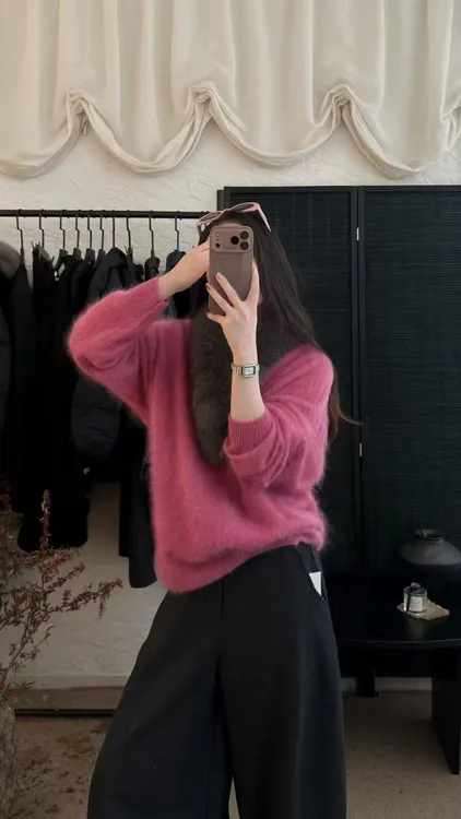 秋冬穿搭一整套韩系温柔风玫粉v领针织毛衣休闲阔腿裤气质两件套