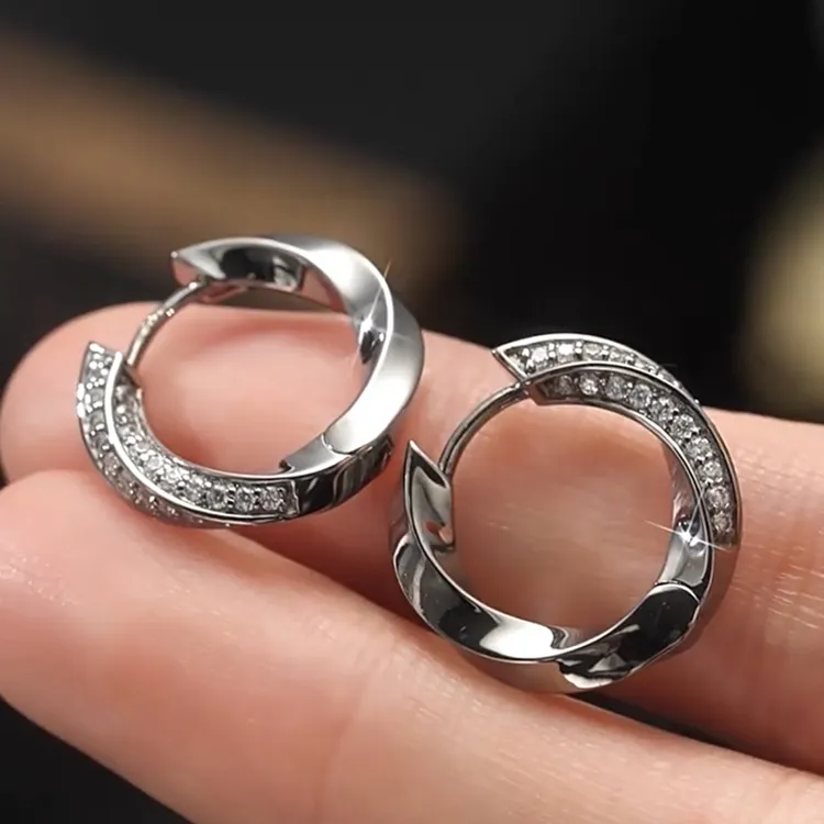 钛钢耳饰 新款锆石扭转耳环男士小众简约男生设计高级感男生耳钉