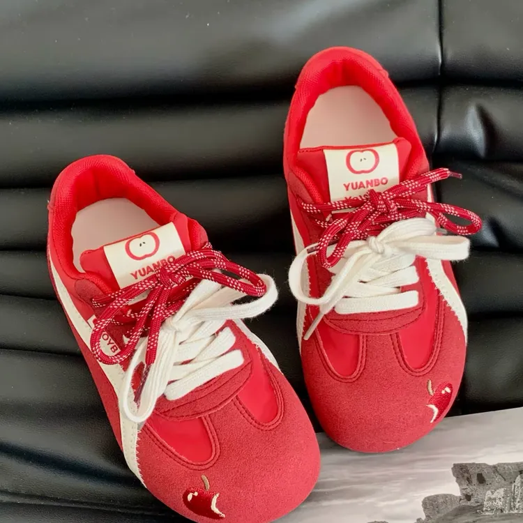 红色德训鞋女2025春季新款百搭圆头休闲运动鞋系带阿甘鞋远波