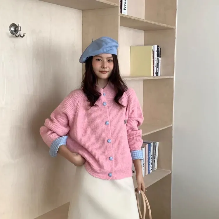 韩系早秋穿搭灰色翻领针织开衫外套女2025新款慵懒风宽松显瘦毛衣
