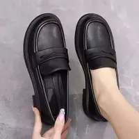 【粉丝专享】纯色休闲风漆皮油鞣皮搭扣乐福鞋平底圆头春季厚底555