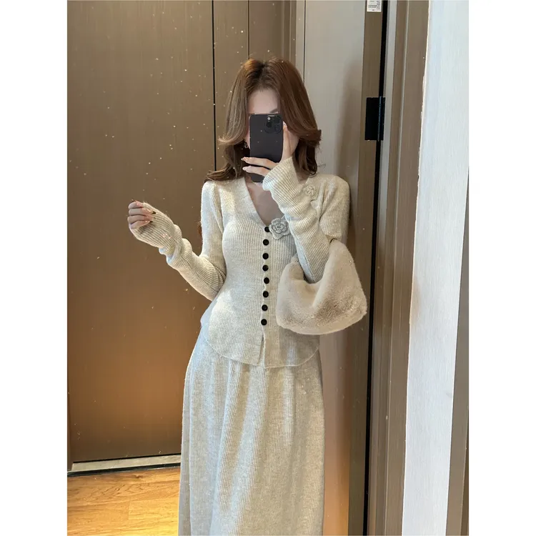 【旎旎专属】时尚两件套装气质连衣裙裙子小众特色休闲风温柔秋冬洋气