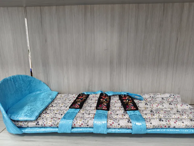 婴儿摇篮中号便携哄睡摇床舒适设计75×30cm