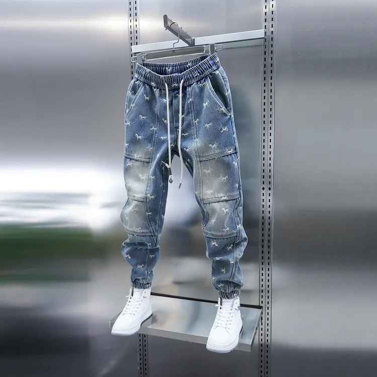 2026潮流男士冬季加绒个性做旧牛仔裤宽松束脚小马小脚裤松紧腰