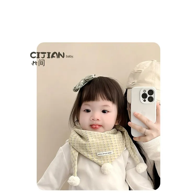 宝宝围巾春季婴儿保暖小围脖儿童防风三角巾男童女宝可爱护颈脖套