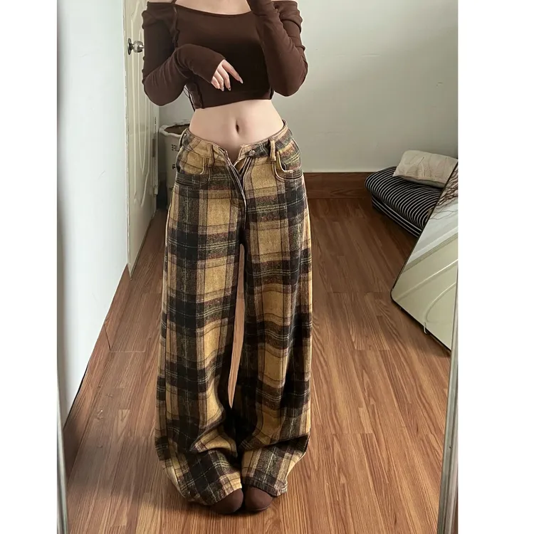 黄色牛仔裤女秋冬新款格纹潮牌炸街显瘦修身小众美式复古阔腿裤子