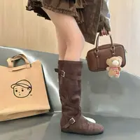 时装靴秋冬长筒百搭时尚中筒内增高皮带扣设计