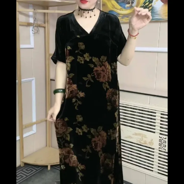 复古时尚遮肚中老年女装宽松中长款薄款大码连衣裙圆领刺绣