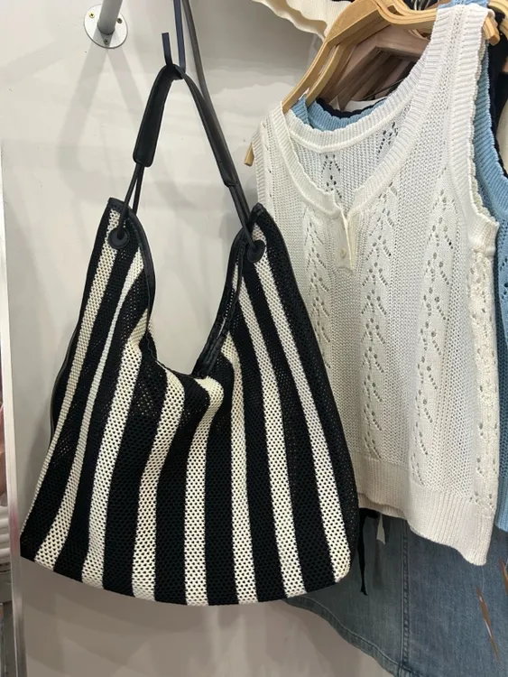 编织条纹单肩包百搭水桶包卡位单肩手拎包休闲托特包