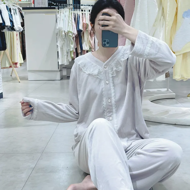 浪漫春天海岛绒两件套V领蕾丝气质舒适亲肤家居服睡衣套装2707