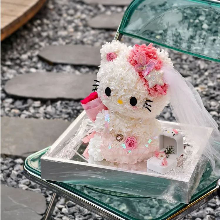 《L B D R》情人节新款白色婚纱HelloKitty永生花KT凯蒂猫摆件