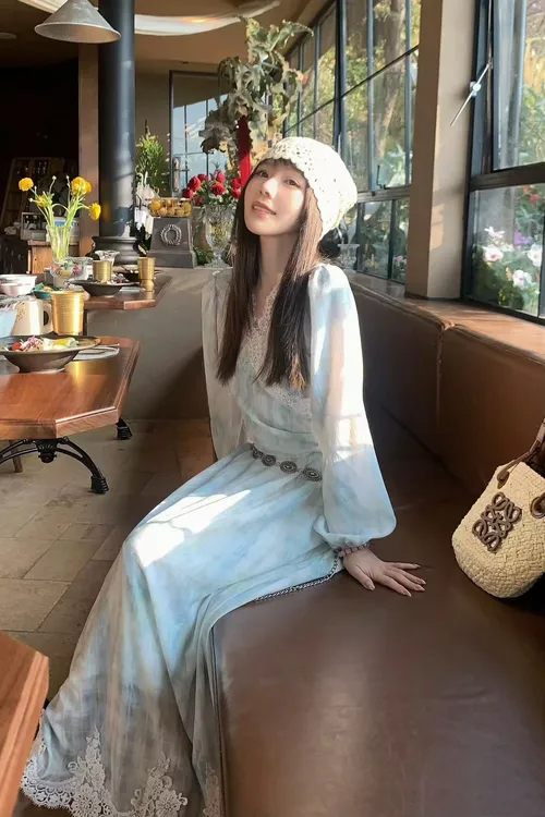 玻璃海 扎染感气质蕾丝V领长袖衬衫上衣高腰显瘦复古长款半裙套装