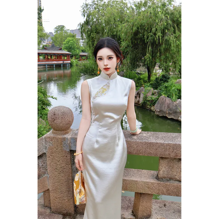 【尔尔古典美学】复古新中式刺绣旗袍【玉璃鹿隐】夏季修身显瘦日常