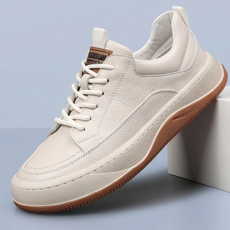 头层牛皮休闲鞋板鞋男士皮鞋男款2025新款爆款真皮秋季男鞋开车潮