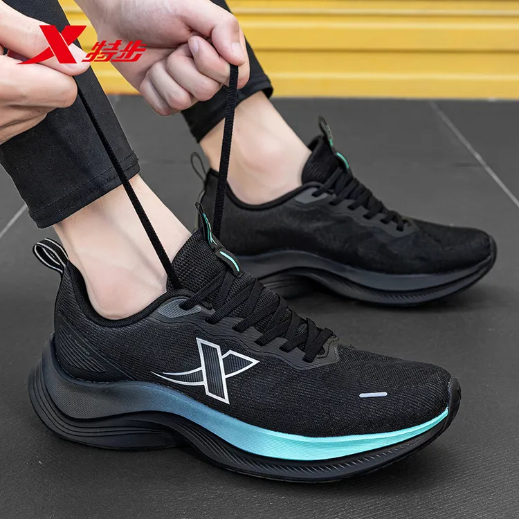 特步男鞋运动鞋秋季新款网面透气休闲鞋官方旗舰轻便减震跑步鞋男