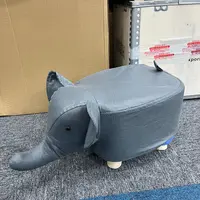 小象凳子【颜色随机】