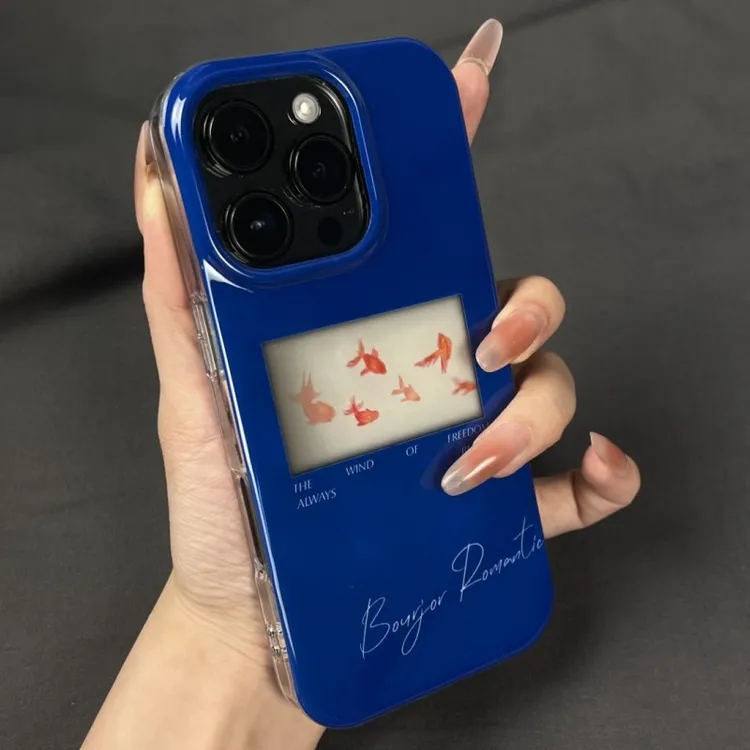 单层蓝底金鱼适用iPhone16promax手机壳苹果15新款14pro可爱13p