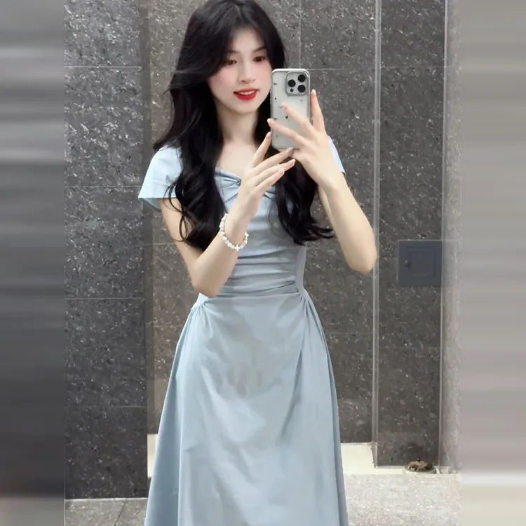 简单大方得体巨好看连衣裙子女夏季2025新款今年女生韩系ins衣服