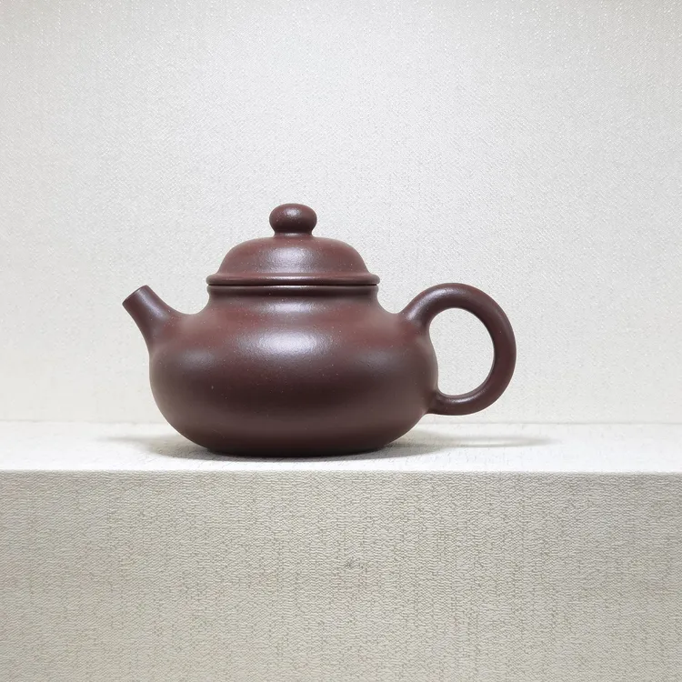 原矿紫泥精工半手容天，容量200cc。