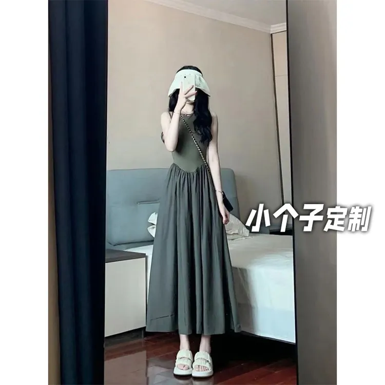150小矮个子法式高级无袖背心吊带连衣裙女收腰a字中长款气质显瘦