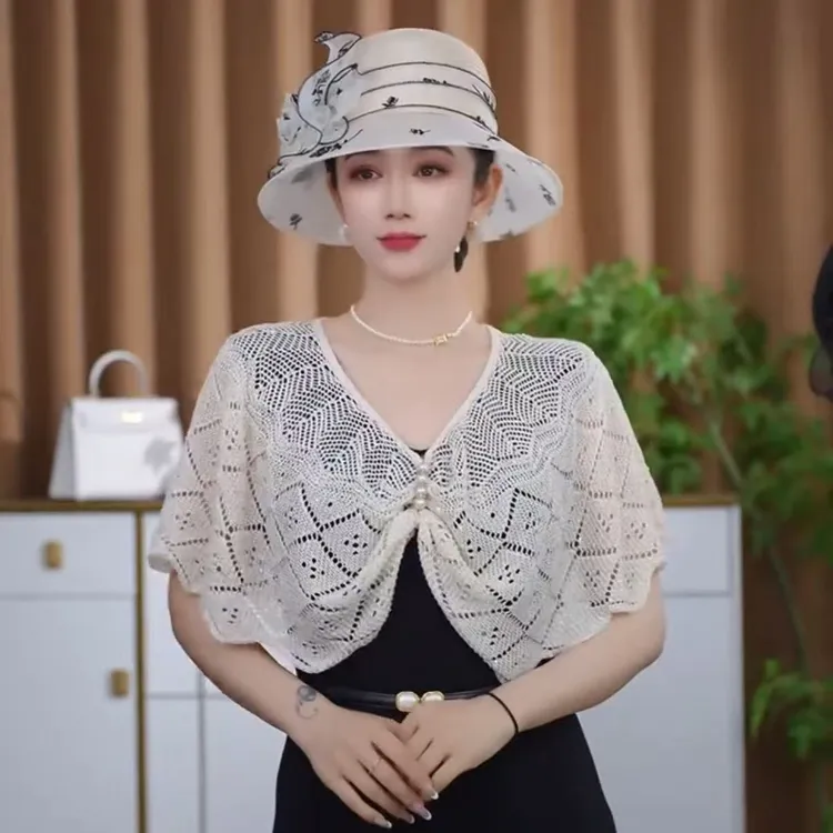 【送精美胸针】夏季冰丝百搭菱格短款披肩上衣女士外搭防晒贵妇针织