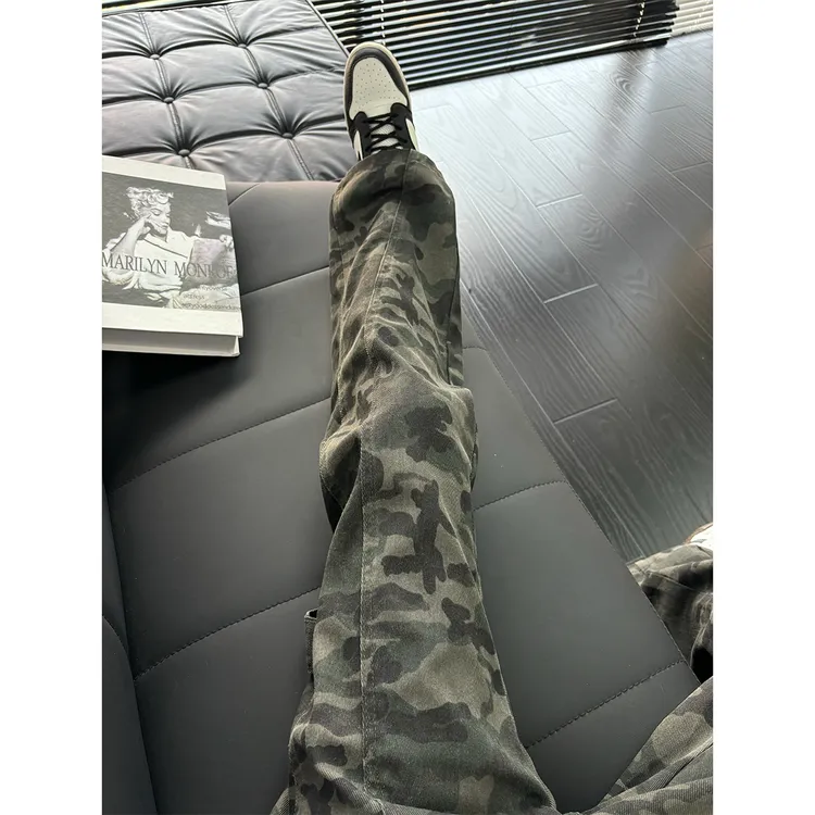 美式复古迷彩牛仔裤男款高街cleanfit弯刀伐木裤显瘦直筒工装长裤