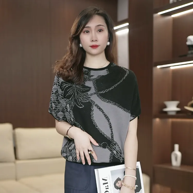 罗曼罗兰气质短袖拼色薄针织衫女2025夏季宽松洋气妈妈装上衣3232