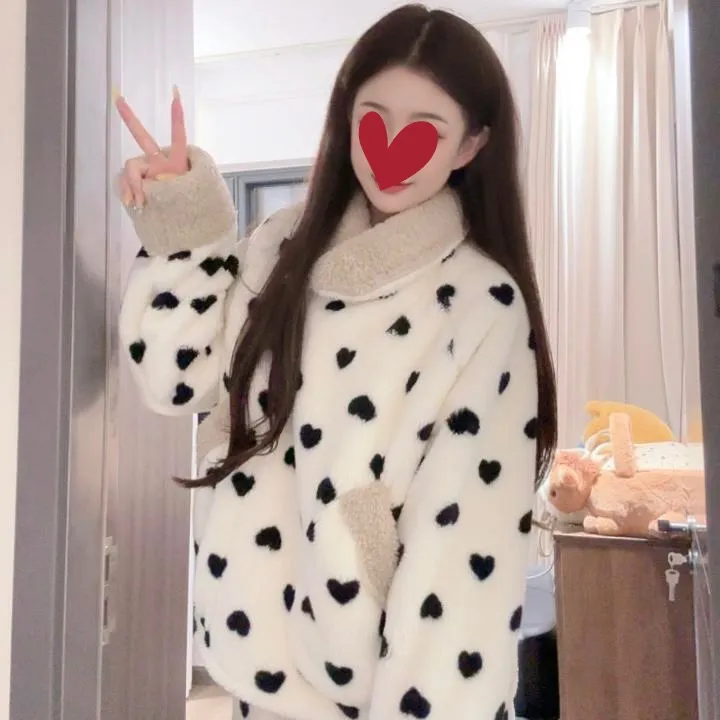 （爱心豆豆）珊瑚绒毛绒冬季可爱保暖休闲睡衣女翻领外穿韩版甜美