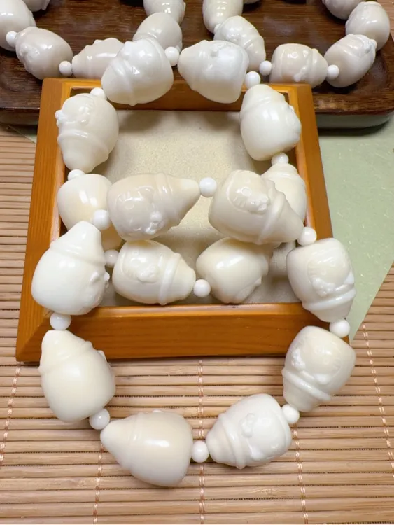 象牙果原果雕刻原白KT猫奶瓶可爱手串文玩女生diy手串