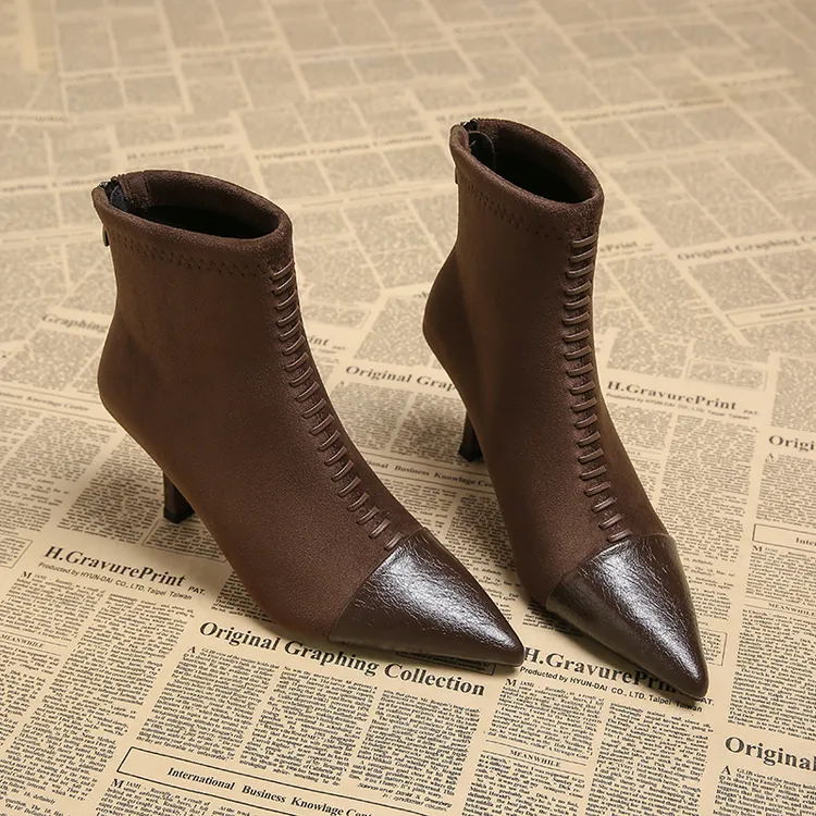 精致洋气小短靴尖头短靴女秋冬高跟鞋加绒细跟马丁靴阔腿裤必备鞋